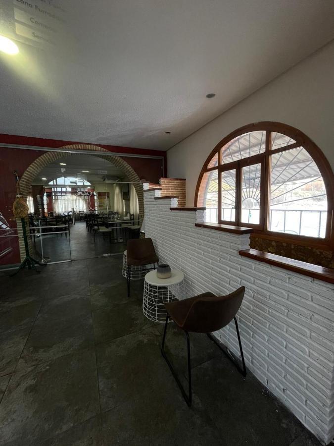 Hostal El Botero Monreal del Campo Eksteriør billede